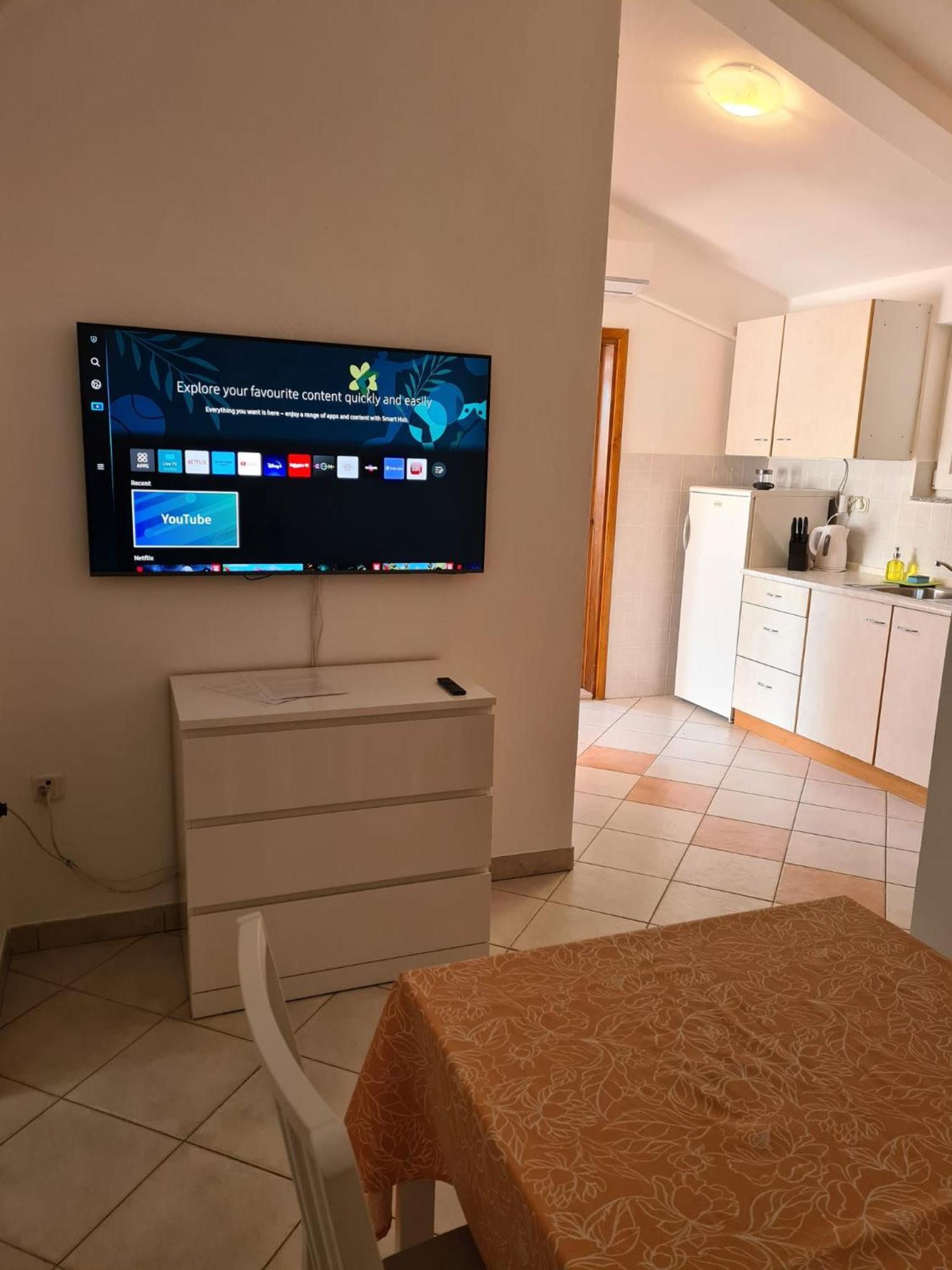 Adria Arba Apartments Раб Екстер'єр фото